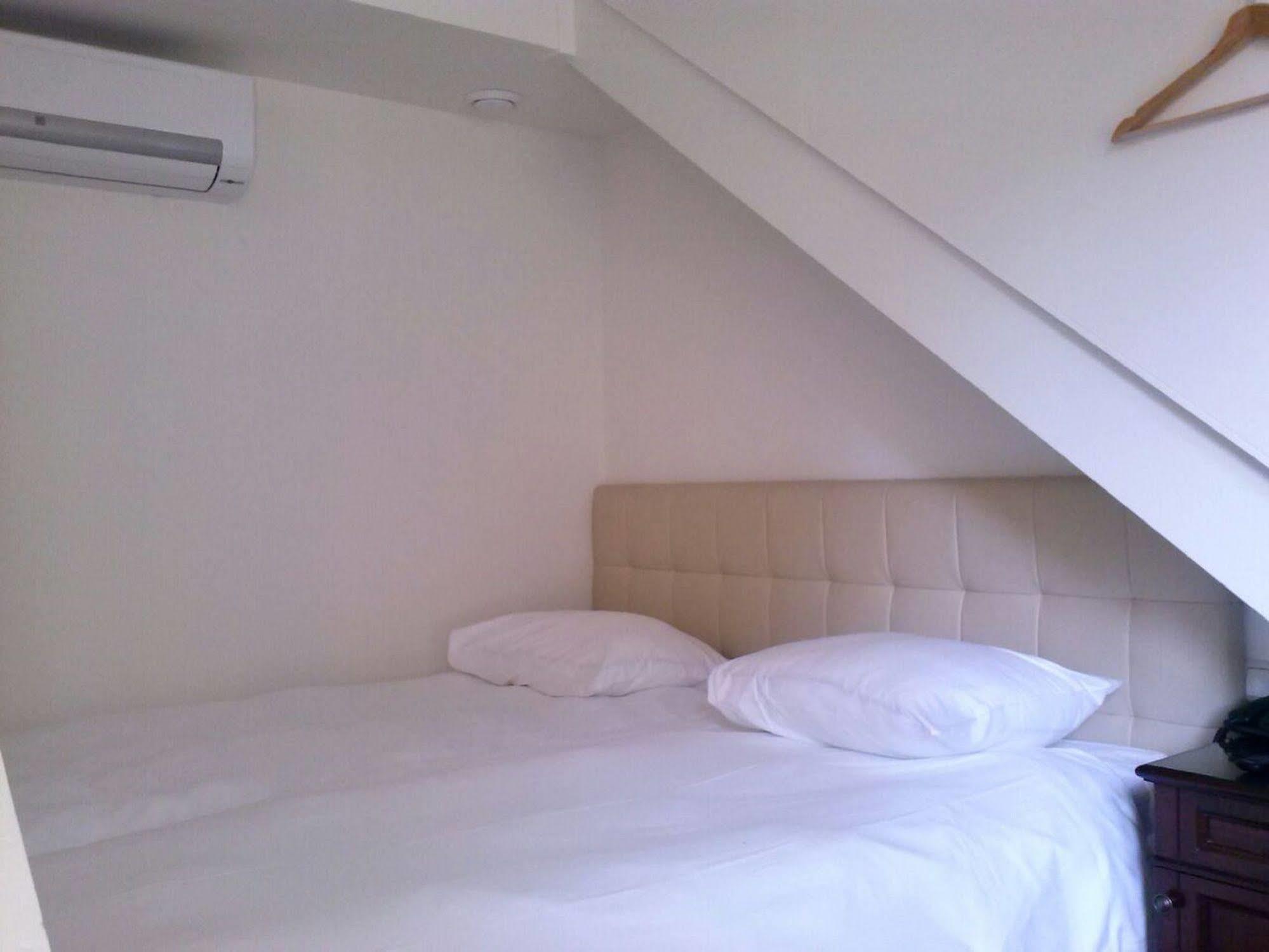 Hotel Courage ネイメーヘン エクステリア 写真